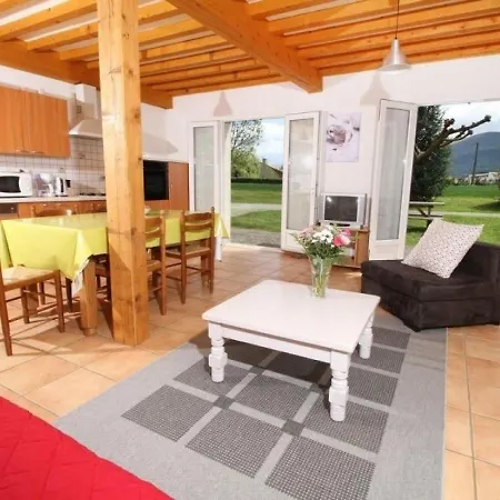 Semesterbostad House Les Acacias 2 *